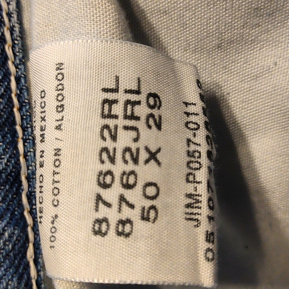 Jeans - Picture 2 of 3